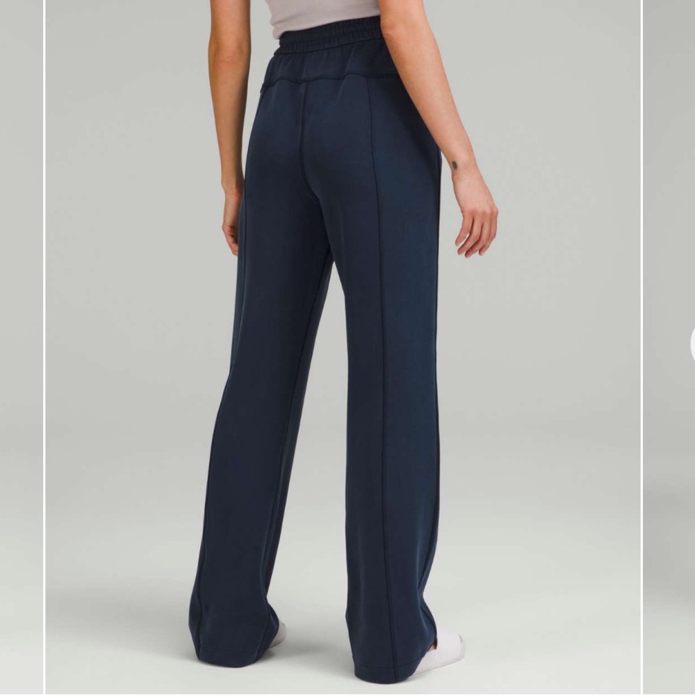 Lululemon Softstreme High-Rise Pant True Navy Size 2